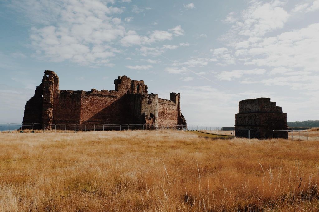 Tantallon Castle and the Doocot in North Berwick 