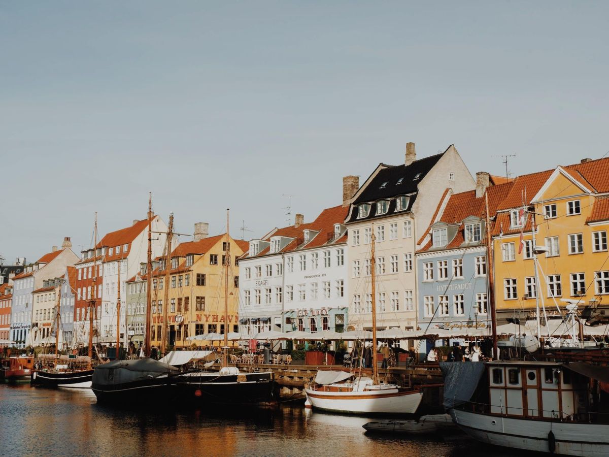 Visit the Colourful Buildings of Nyhavn,&nbsp;Copenhagen